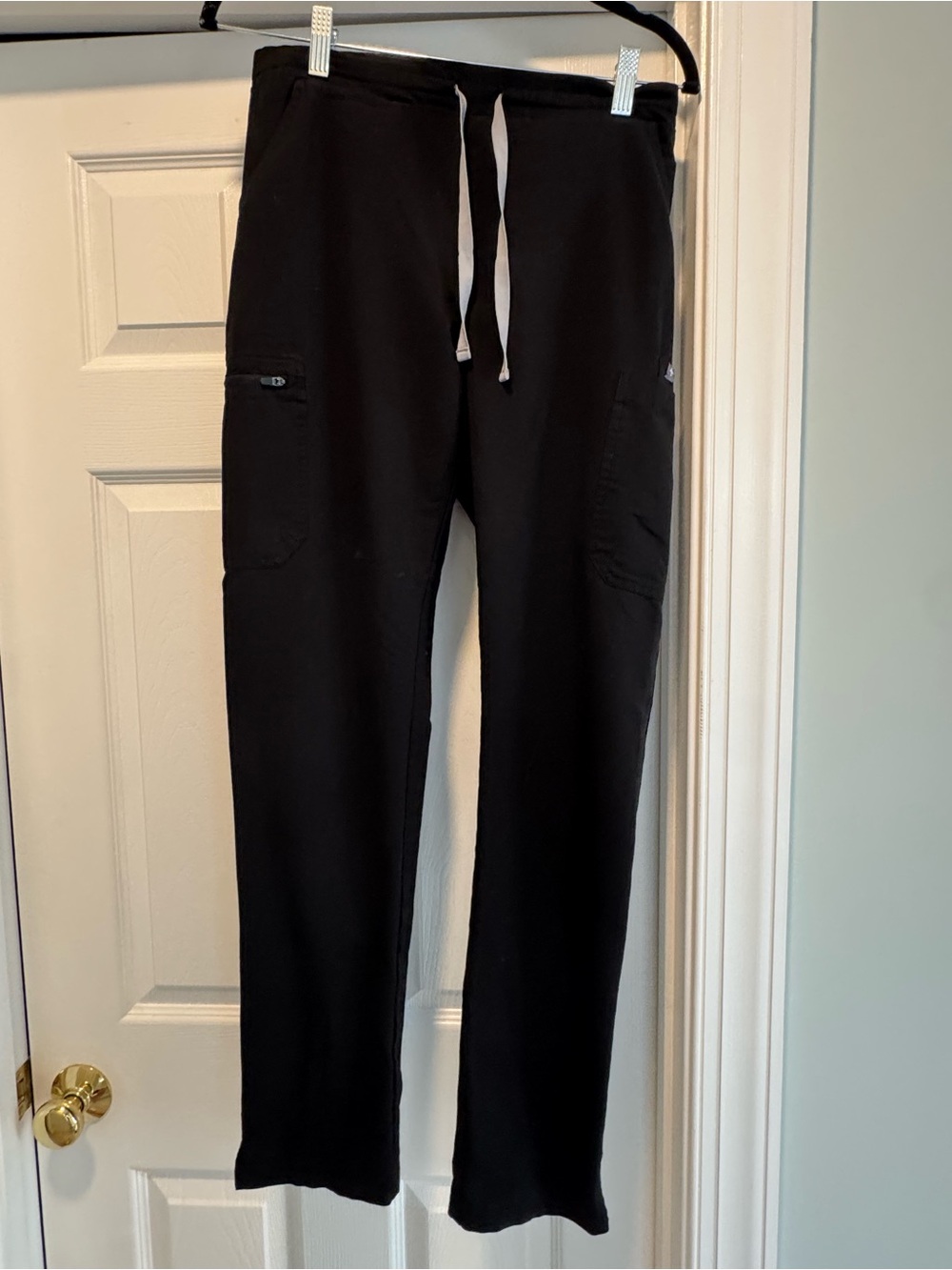 Figs Women's Black Yola Skinny Scrub Pants - S/T